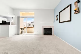 Photo #5: 2447275 Listing