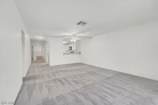 Photo #5: 2447313 Listing