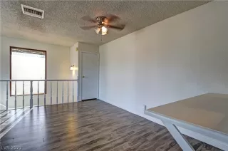 Photo #5: 2447437 Listing 