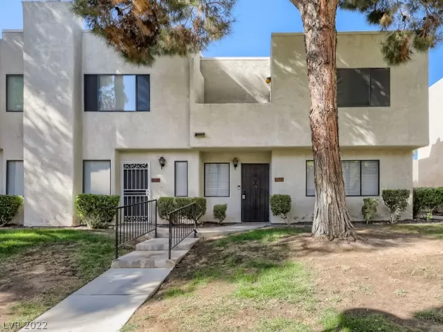 MLS: 2447443 Condo For Sale