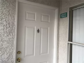 Photo #1: 2447456 Listing 