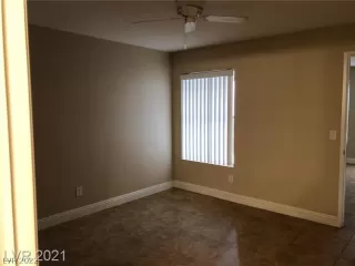 Photo #2: 2447456 Listing 