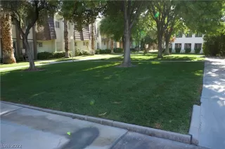 Photo #6: 2447462 Listing 