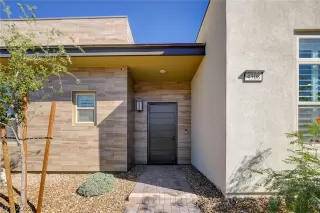 Photo #2: 2447468 Listing 