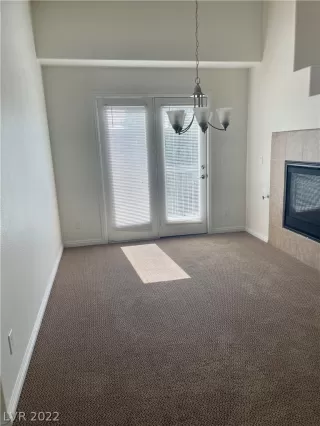 Photo #3: 2447549 Listing 