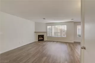 Photo #1: 2447623 Listing