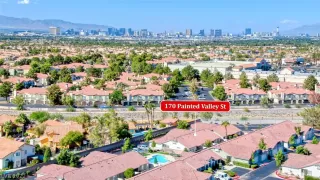 Photo #4: 2447647 Listing