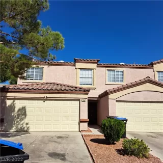 Photo #1: 2447652 Listing 