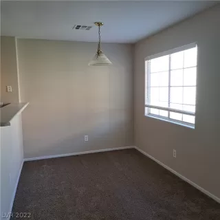 Photo #5: 2447652 Listing 