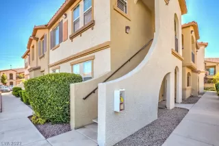 Photo #1: 2447653 Listing