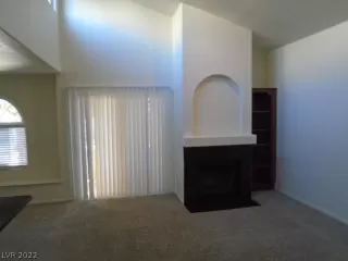 Photo #3: 2447655 Listing