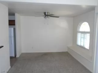 Photo #4: 2447655 Listing