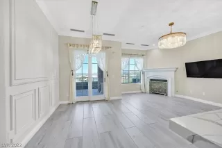 Photo #5: 2447668 Listing 