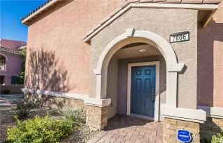 Photo #2: 2447680 Listing 