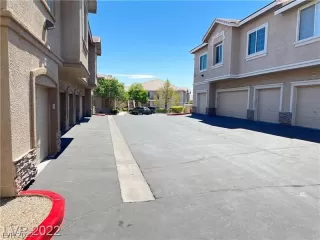 Photo #2: 2447689 Listing 