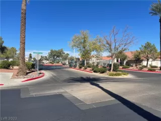 Photo #1: 2447760 Listing 