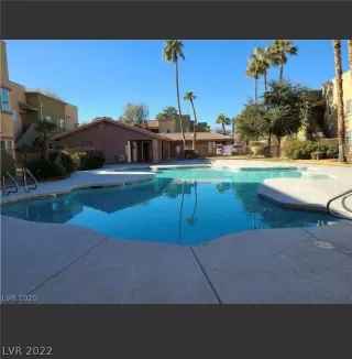 Photo #2: 2447764 Listing 