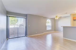 Photo #1: 2447785 Listing 