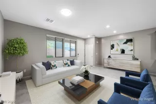 Photo #5: 2447789 Listing