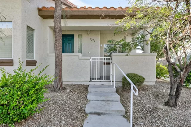 MLS: 2447847 Condo For Sale