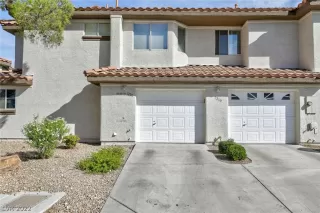 Photo #1: 2447847 Listing 