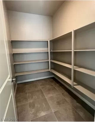 Photo #3: 2447936 Listing