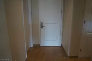 Photo #1: 2447939 Listing 