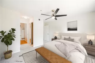 Photo #2: 2447999 Listing