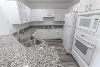 Photo #1: 2448083 Listing 