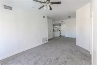 Photo #6: 2448083 Listing 