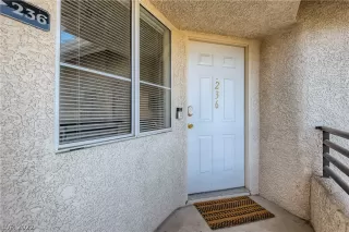 Photo #2: 2448193 Listing