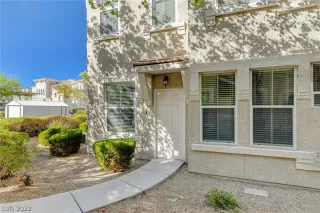 Photo #1: 2448212 Listing 