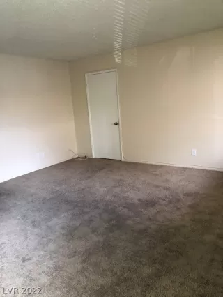 Photo #6: 2448253 Listing 