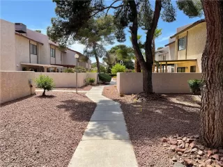 Photo #1: 2448390 Listing