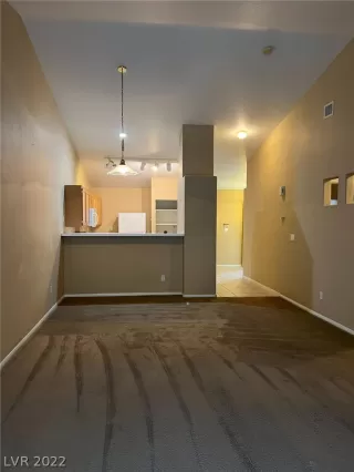 Photo #3: 2448418 Listing 