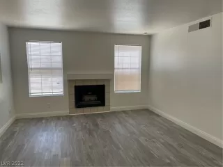 Photo #1: 2448422 Listing