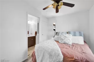 Photo #2: 2448431 Listing