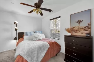 Photo #3: 2448431 Listing