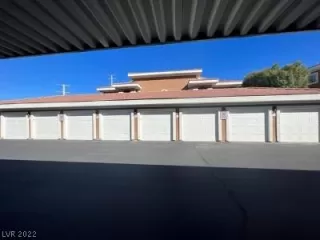 Photo #2: 2448435 Listing