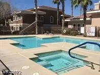 Photo #4: 2448435 Listing