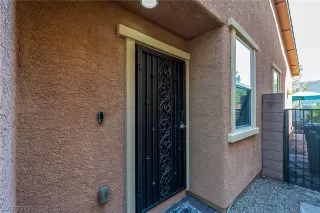 Photo #5: 2448465 Listing