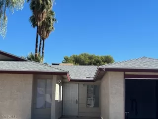 Photo #3: 2448471 Listing 