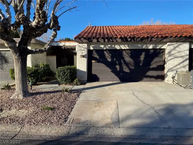 MLS: 2448642 Condo For Sale