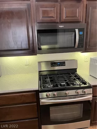 Photo #1: 2448643 Listing 