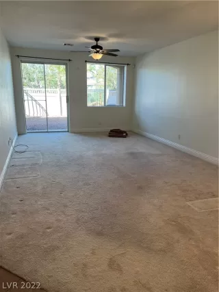 Photo #3: 2448643 Listing 