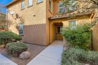 Photo #1: 2448672 Listing