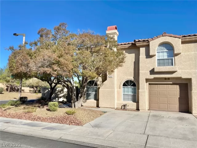 MLS: 2448740 Condo For Sale