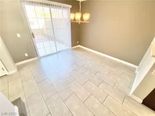 Photo #4: 2448740 Listing 