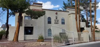 Photo #3: 2448763 Listing 
