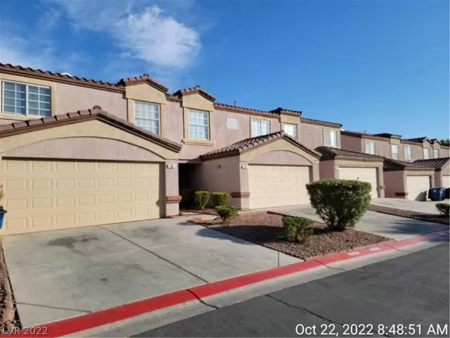 MLS: 2448824 Condo For Sale